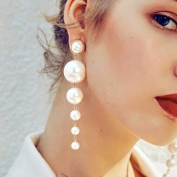 Pearl Cascade Drop Dangle Earrings - Picture 6 of 8